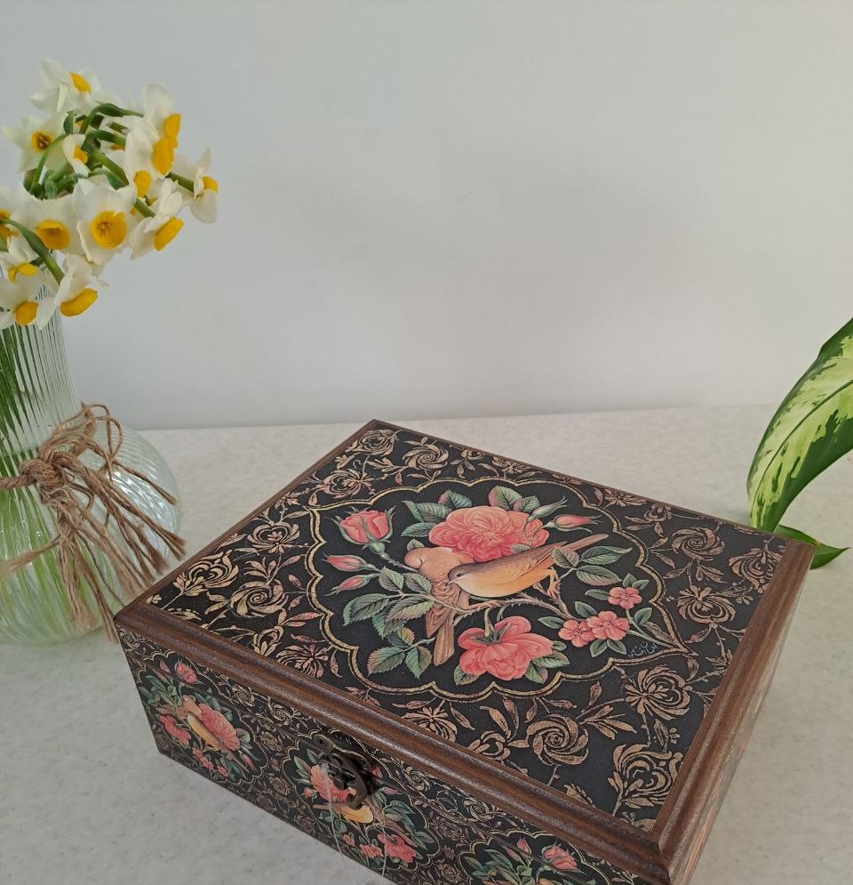 جعبه دمنوش درب چوبی (طرح گل مرغ)